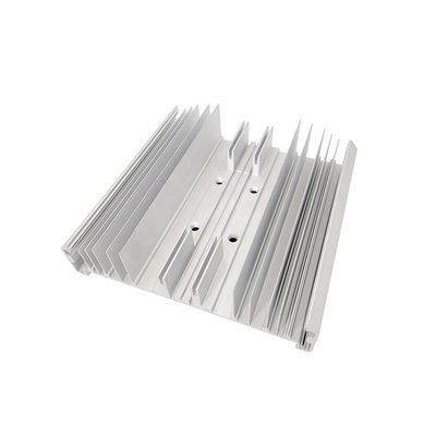 Uitgedreven 6063 Profielen van de Aluminiumuitdrijving Anticorrosief voor leiden