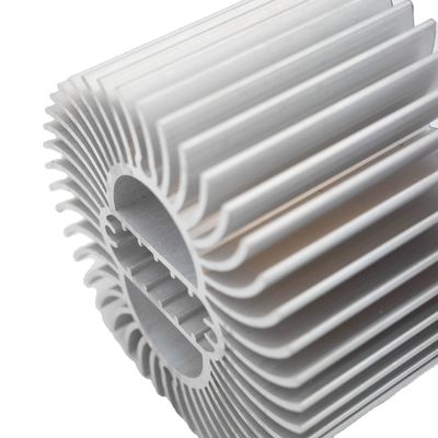 Antirust Stabiele Aluminiumuitdrijving Heatsink, Automobiel Uitgedreven Aluminiumprofielen