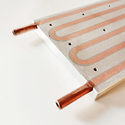 Het roestvrije Schilderen Vloeistof Gekoelde Heatsink, het Stabiele Koude Plaatelektronika Koelen